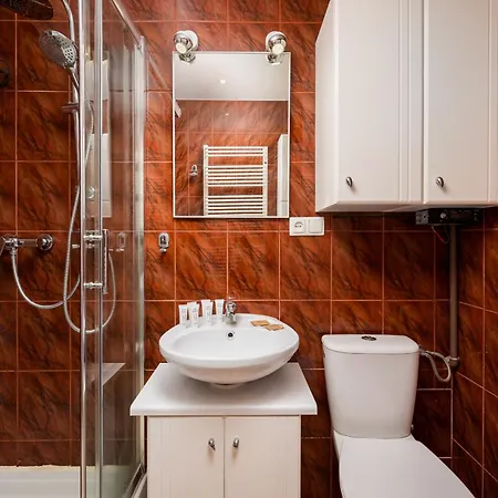 アパート Park Moczydlo Comfort By Bookinghost